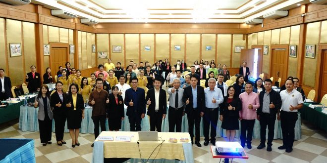 คณะสิ่งแวดล้อมและทรัพยากรศาสตร์ มมส สนับสนุนวิชาการ ยกระดับเทศบาลเมืองมหาสารคามสู่เมืองยั่งยืนและปลอดภัย